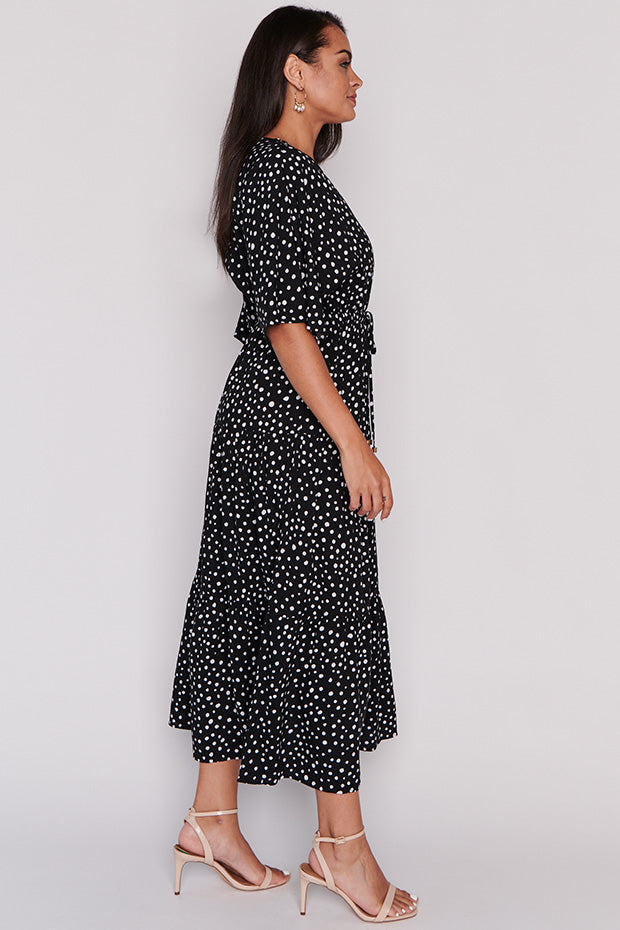 Maddie Black Irregular Spot Dress โ Black Irregular Spot maxi dress