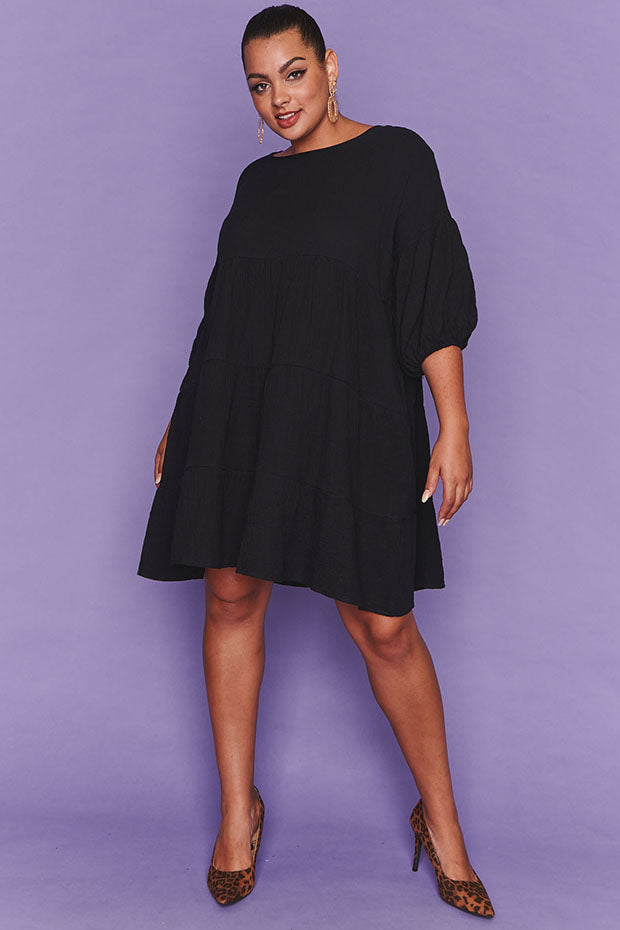 Tuscany Black Dress – Black knee length dress