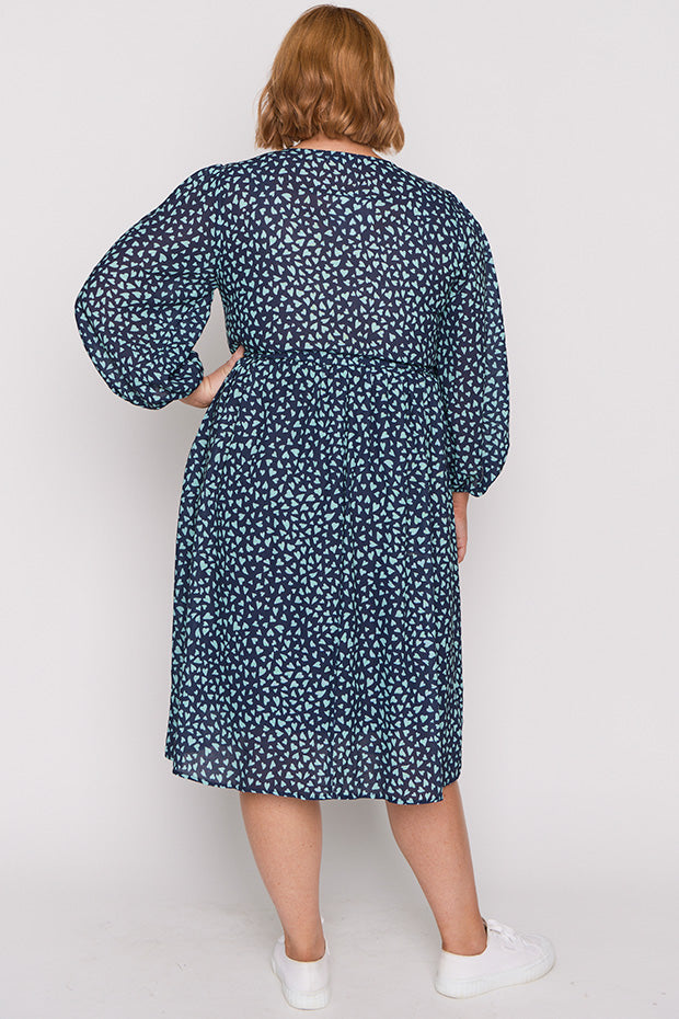 Carter Abstract Hearts Dress – Abstract Hearts midi dress
