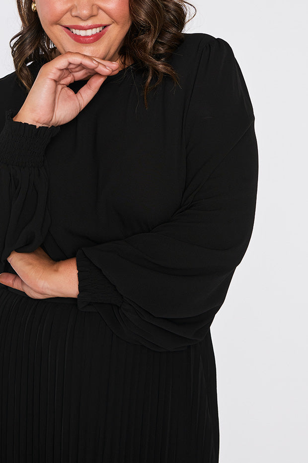 Vivian Black Dress – Black midi dress