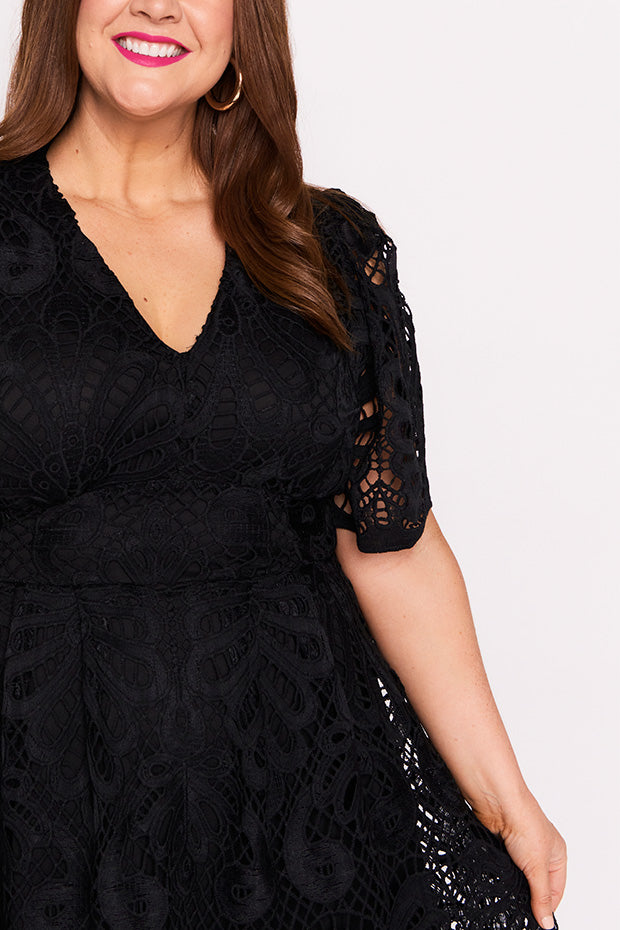 Aurora Black Lace Dress – Black Lace maxi dress