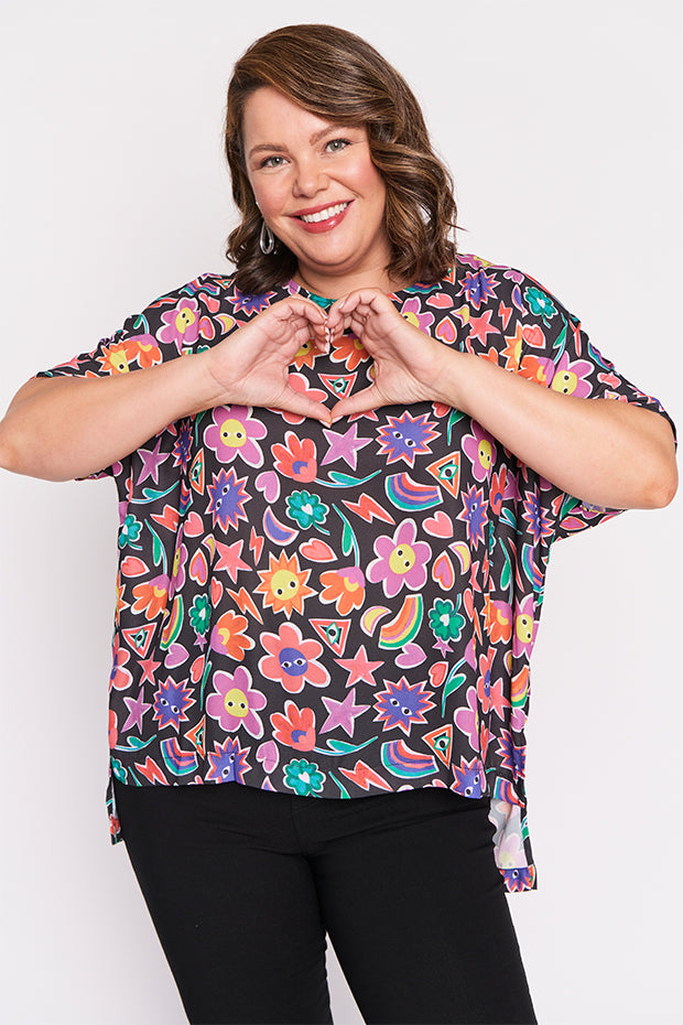 Serena Upsy Daisy Top – Upsy Daisy top