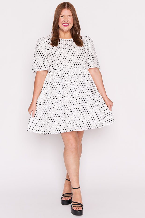 Isadora White Spot Dress – White Spot mini dress