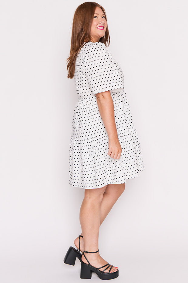 Isadora White Spot Dress – White Spot mini dress