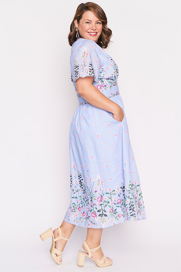 Stephanie Sky Dancing Clover Dress – Sky Dancing Clover midi dress