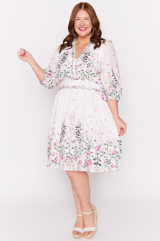 Abbie White Dancing Clover Dress – White Dancing Clover knee length dress