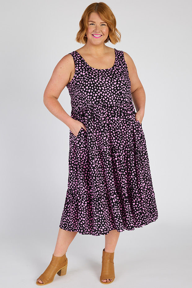 Teagan Abstract Hearts Black Pink Sleeveless Dress – Abstract Hearts Black Pink midi dress
