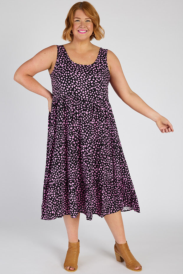 Teagan Abstract Hearts Black Pink Sleeveless Dress – Abstract Hearts Black Pink midi dress