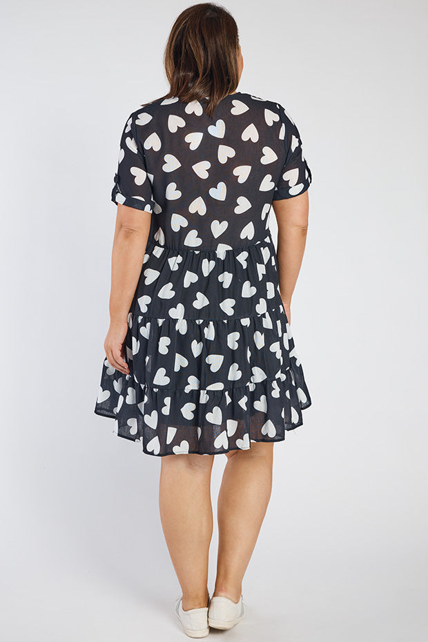 Poppy Hearts a Flutter Dress – Hearts a Flutter shift dress