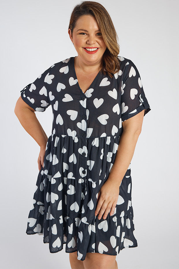 Poppy Hearts a Flutter Dress – Hearts a Flutter shift dress