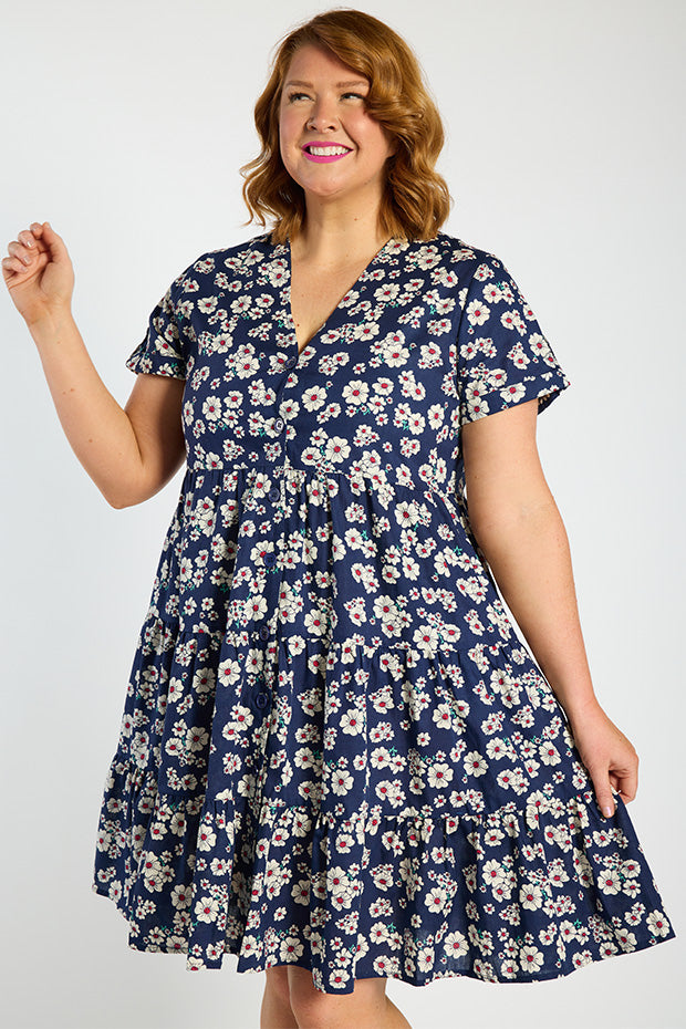 Popping Navy Daisy Dress – Navy Daisy shift dress