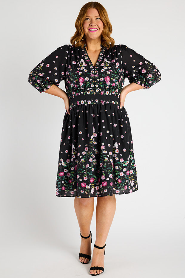 Abbie Dancing Clover Dress – Dancing Clover knee length dress