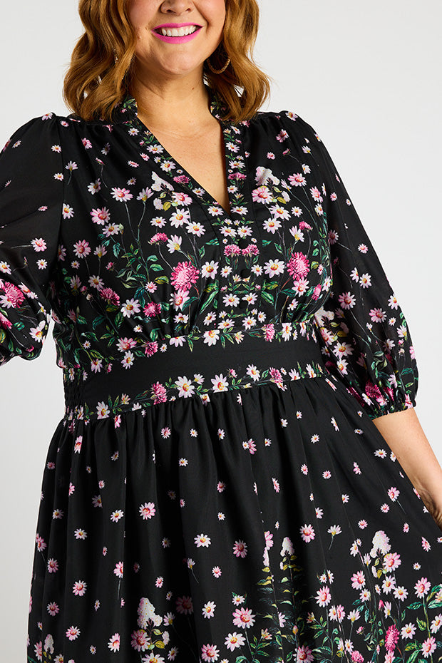Abbie Dancing Clover Dress – Dancing Clover knee length dress