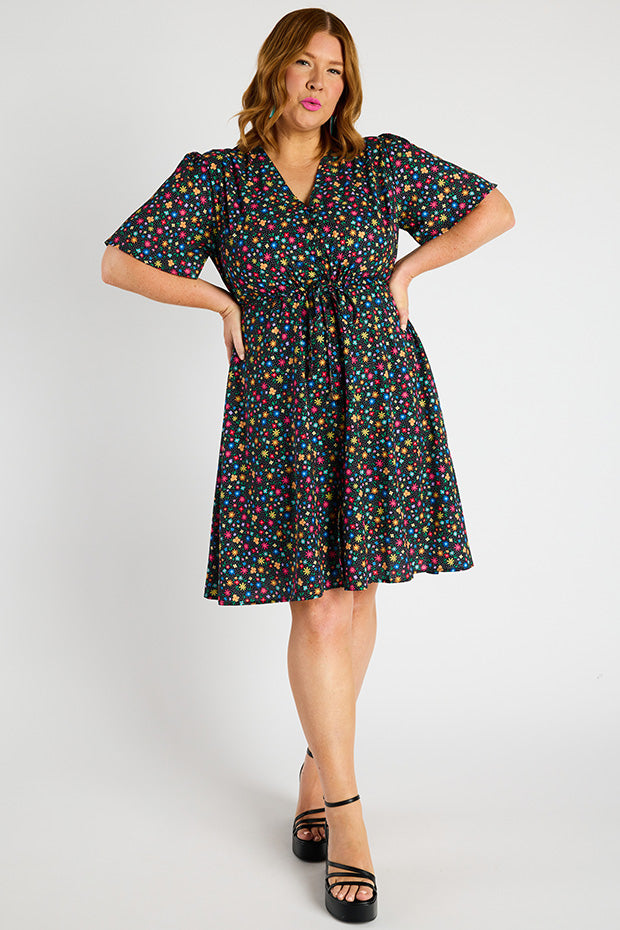 Siena Ditsy Black Dress – Ditsy Black midi dress
