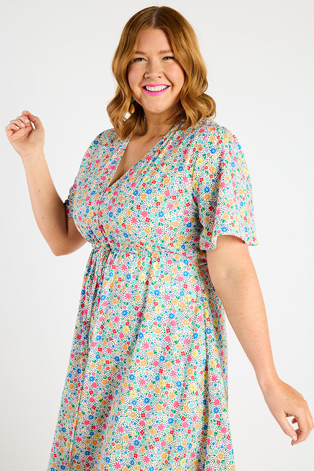 Marley Ditsy White Dress – Ditsy White midi dress