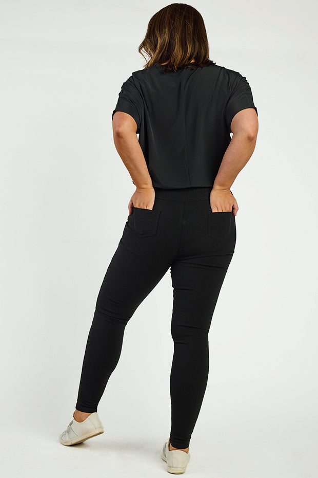 Essential Black Jeggings – Black leggings