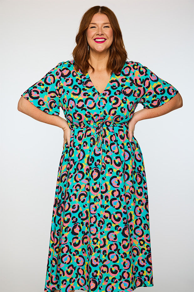 Michelle Little Party Leopard Dress – Little Party Leopard midi dress