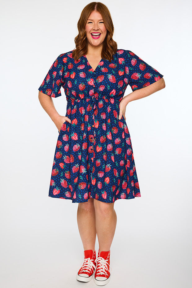 Siena Strawberry Patch Dress – Strawberry Patch knee length dress