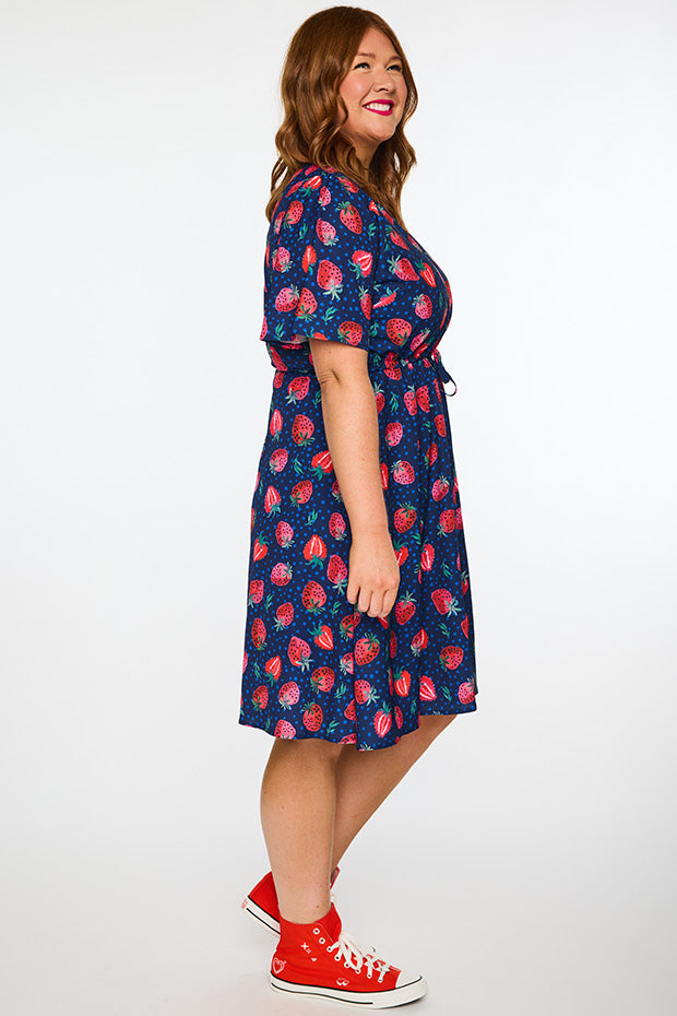 Siena Strawberry Patch Dress – Strawberry Patch knee length dress