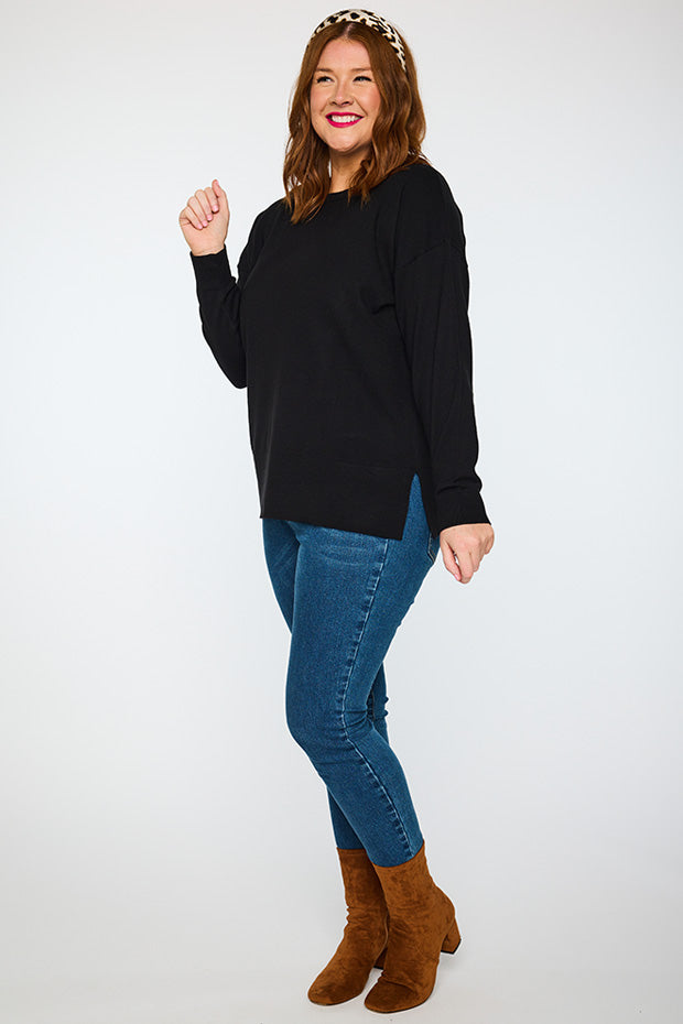 Tully Black Crew Knit – Black knit jumper