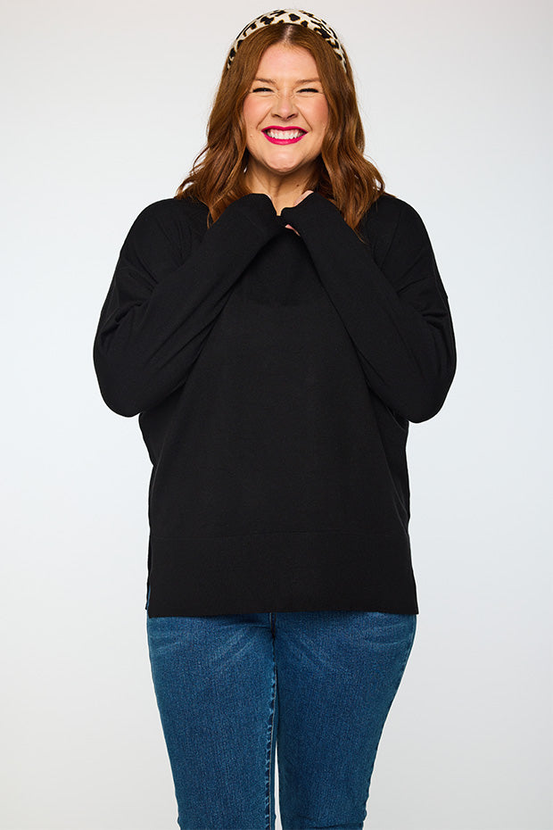 Tully Black Crew Knit – Black knit jumper