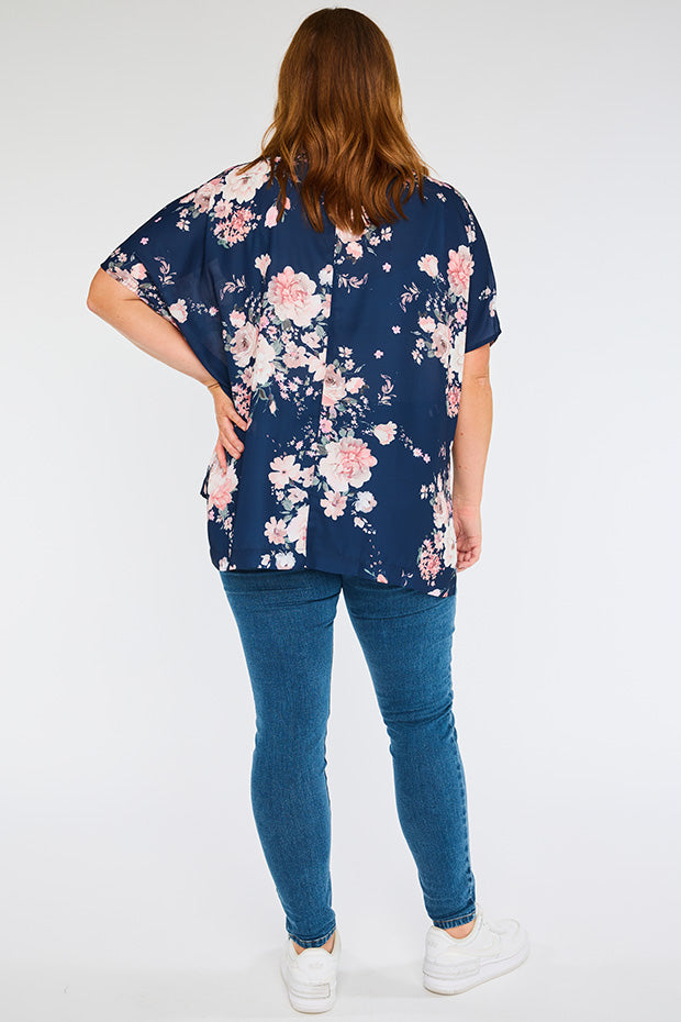 Serena Navy Floral Top – Navy Floral top