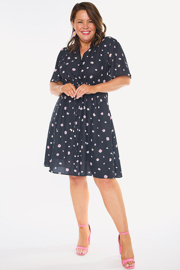 Siena Floating Daisy Dress – Floating Daisy knee length dress