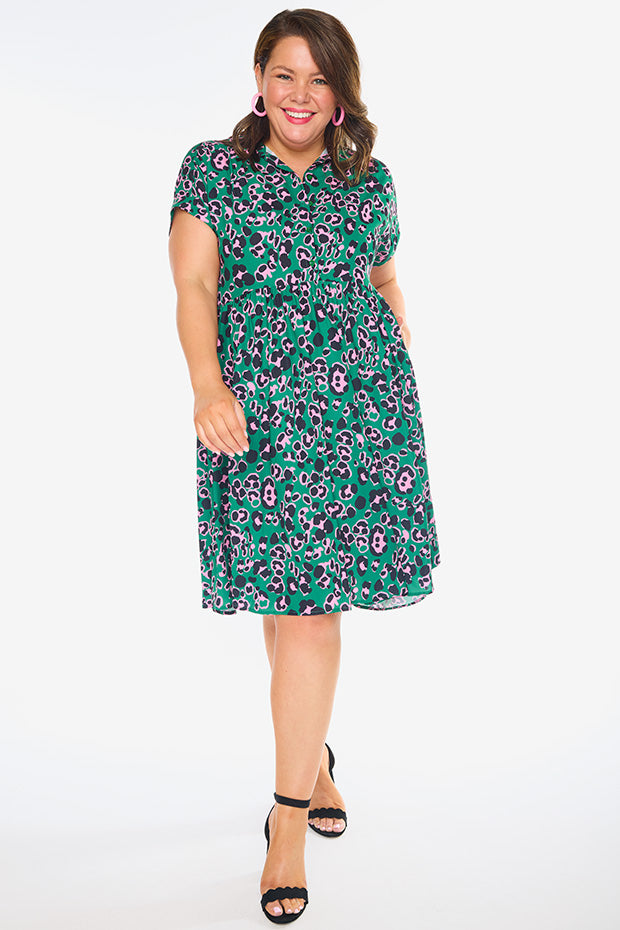 Frankie Green Leopard Dress – Green Leopard shirt dress