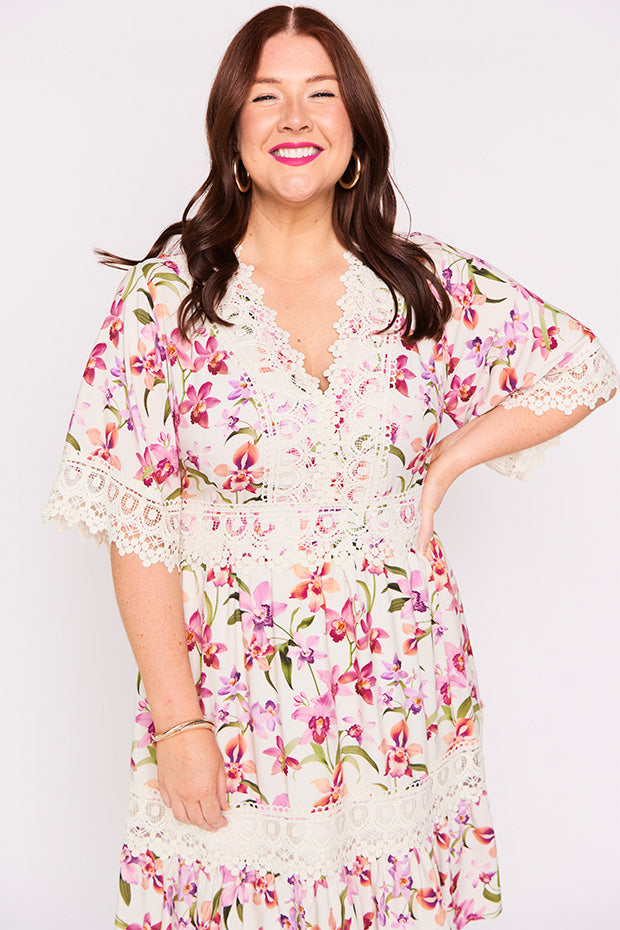 Niki Soft Orchids Dress – Soft Orchids knee length dress