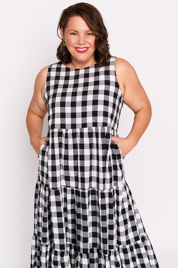 Maisy Black Gingham Dress – Black Gingham midi dress