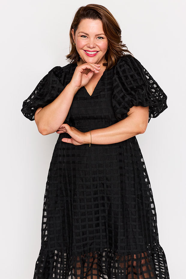 Bobbie Black Dress – Black midi dress