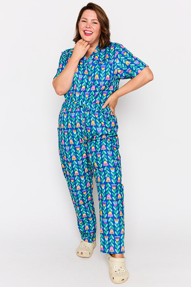 Cristina Eucalyptus Buds Scrub Pant – Eucalyptus Buds wide leg pants