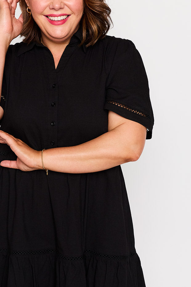 Janel Black Dress – Black knee length dress