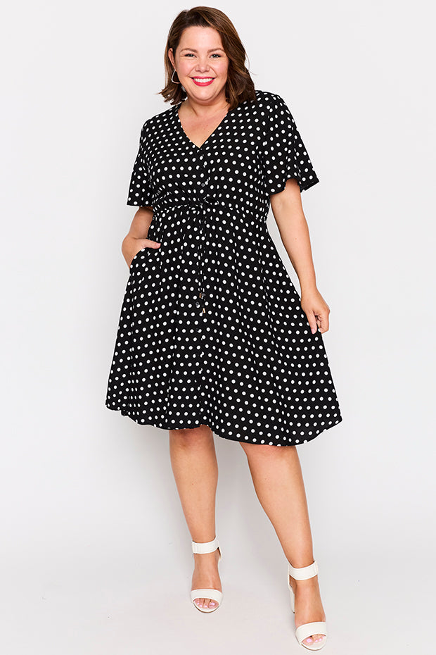 Jaz Pretty Spot Dress – Pretty Spot knee length dress