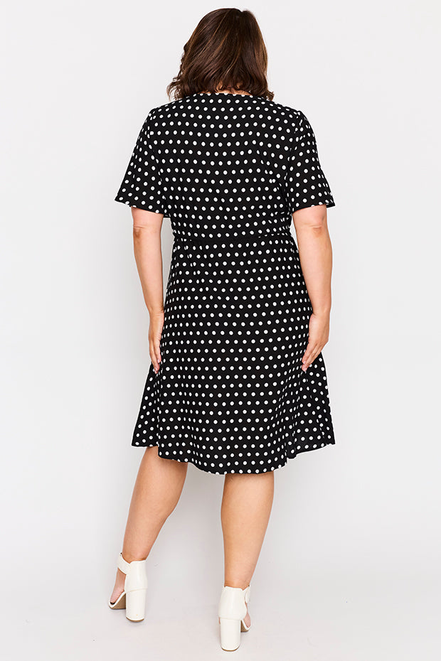 Jaz Pretty Spot Dress – Pretty Spot knee length dress