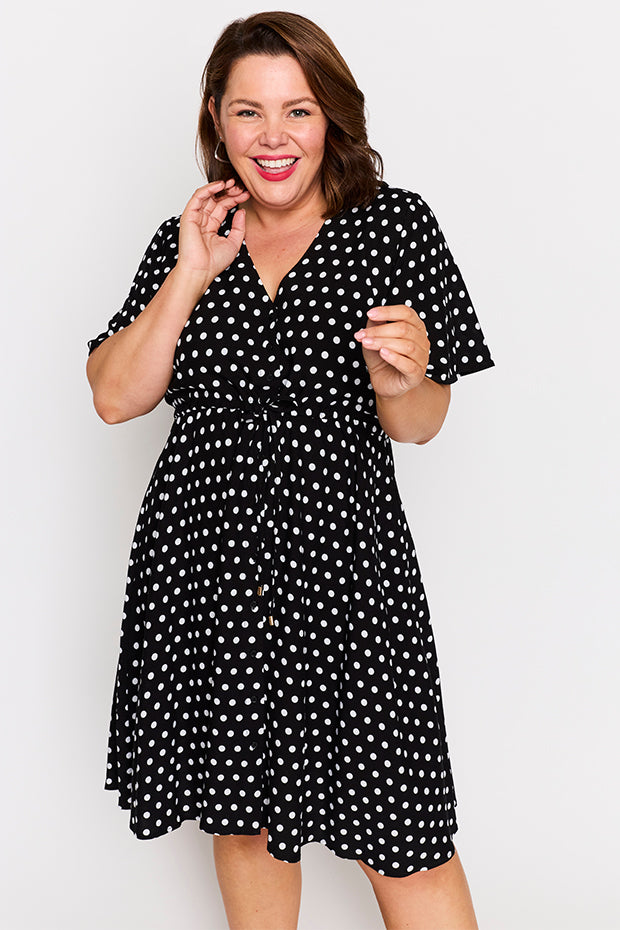 Jaz Pretty Spot Dress – Pretty Spot knee length dress