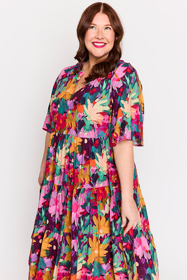 Chrissie Romantic Escape Dress – Romantic Escape midi dress