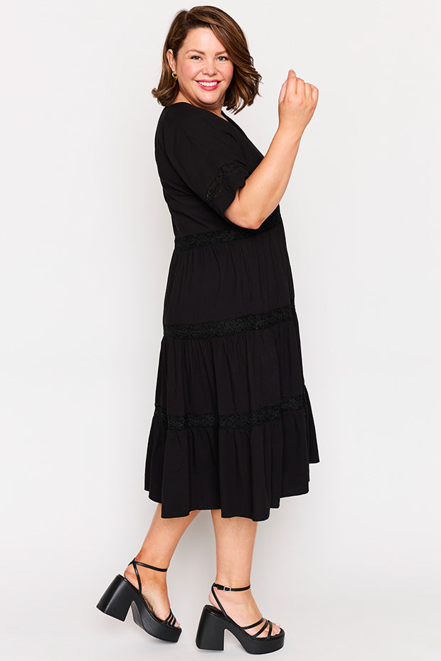 Sara Black Dress – Black midi dress