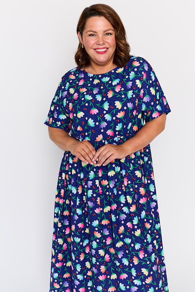 Superstar Daisy Bug Dress – Daisy Bug midi dress