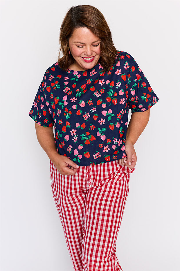 Harper Summer Berry Top – Summer Berry loose top
