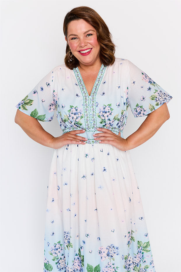 Stephanie Hydrangea Sky Dress – Hydrangea Sky midi dress