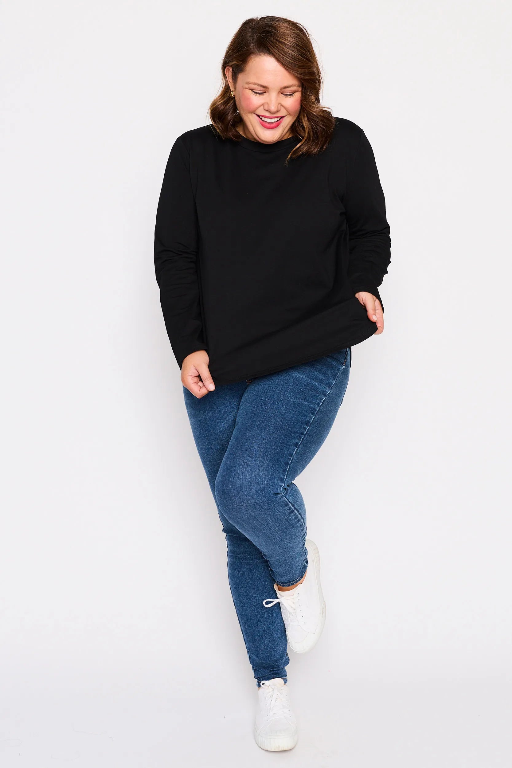 Maryanne Black Top – Black loose top
