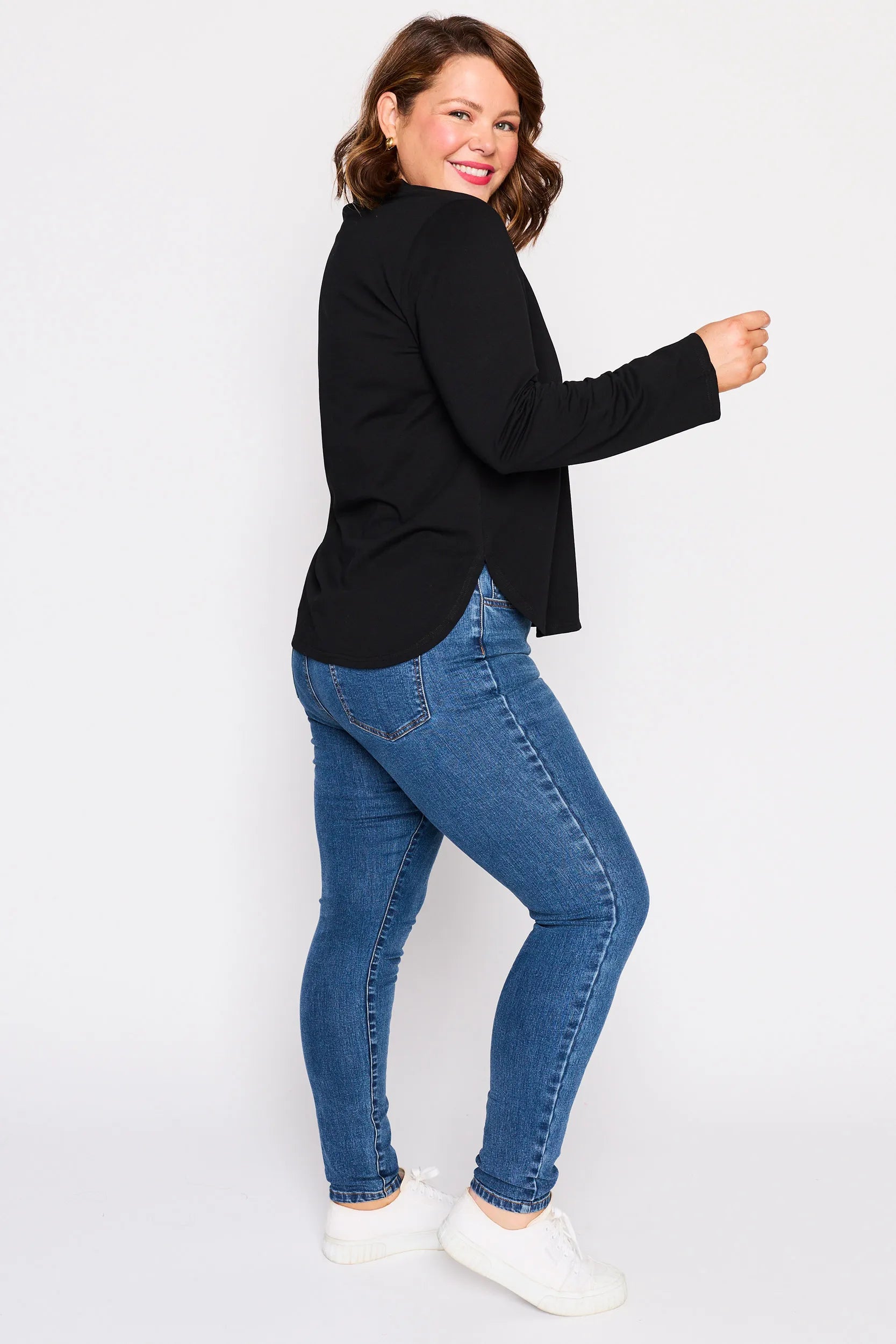 Maryanne Black Top – Black loose top