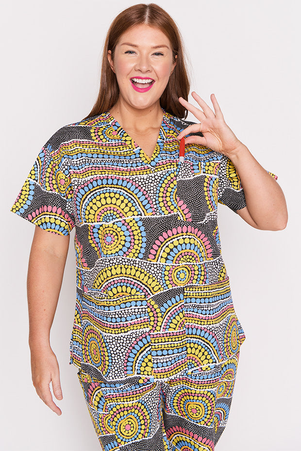 Meredith Next To You Scrub Top – Next To You top