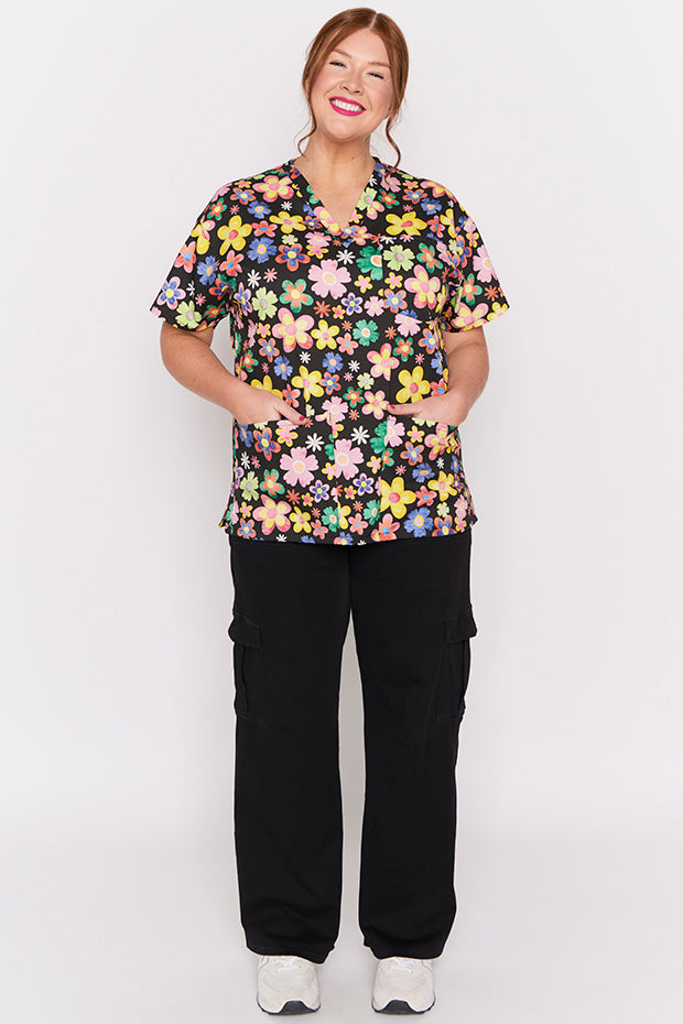Meredith Daisy Pop Scrub Top – Daisy Pop top