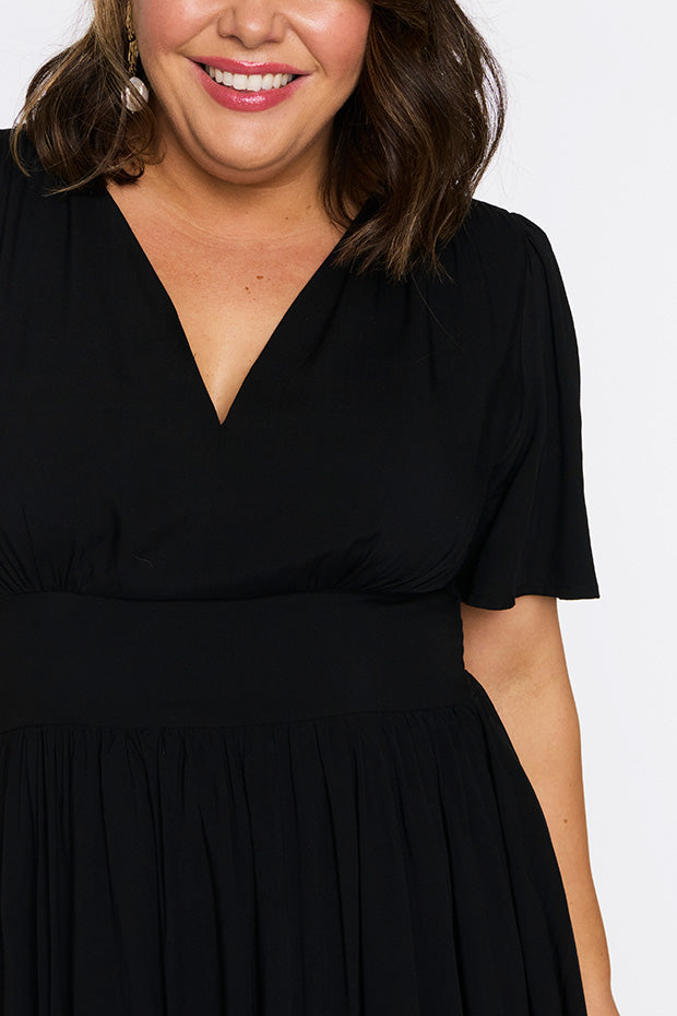 Eloise Black Dress – Black midi dress