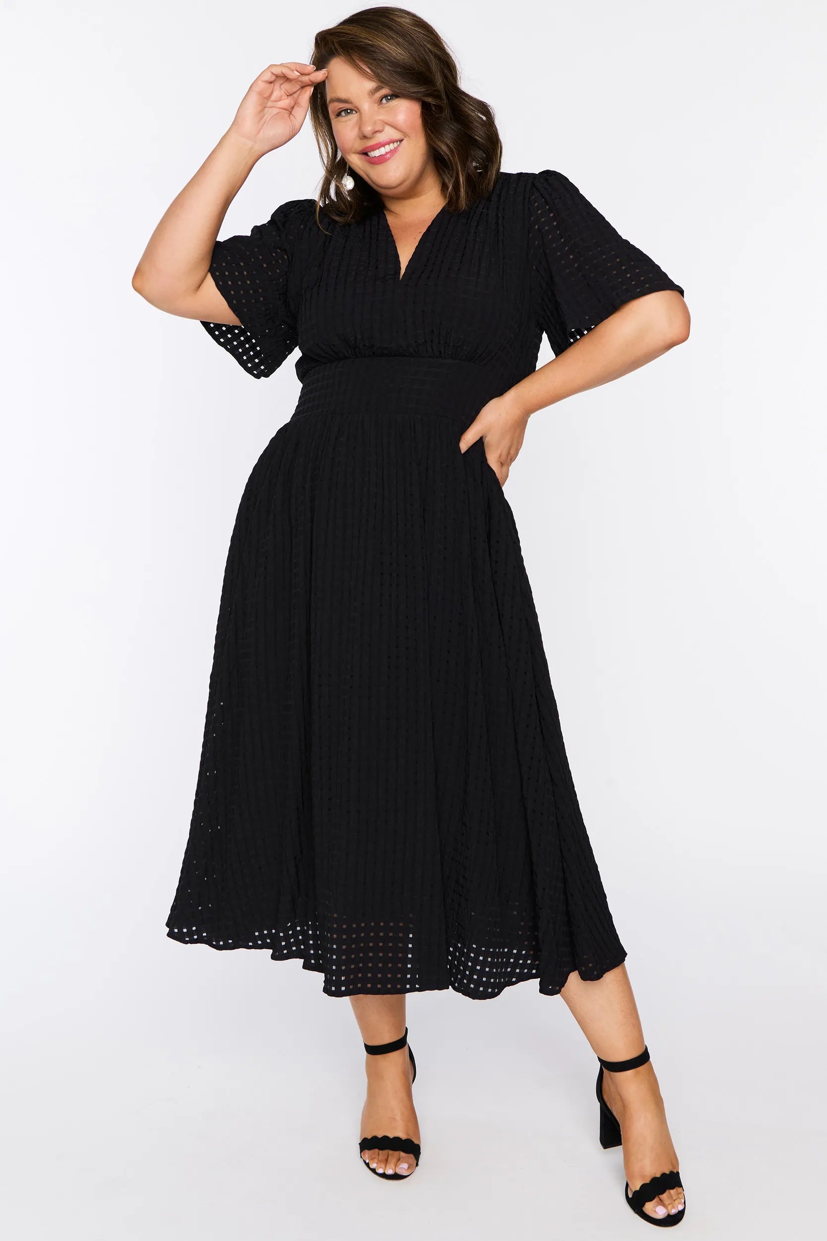 Mable Black Dress – Black midi dress
