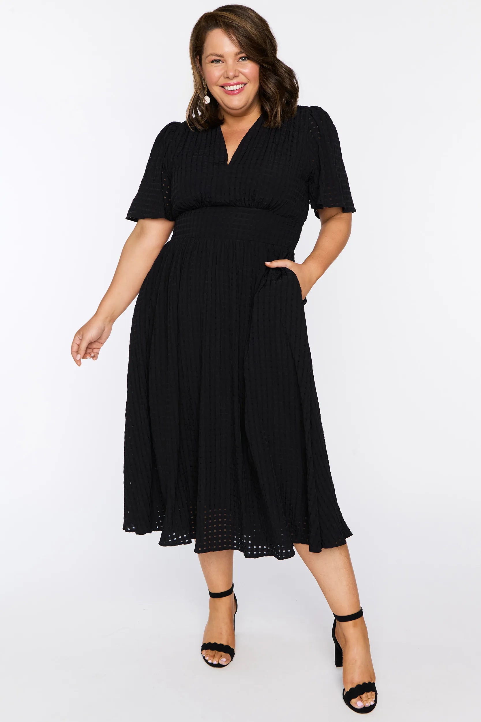 Mable Black Dress – Black midi dress