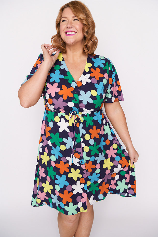 Jaz Daisy Spot Dress – Daisy Spot knee length dress