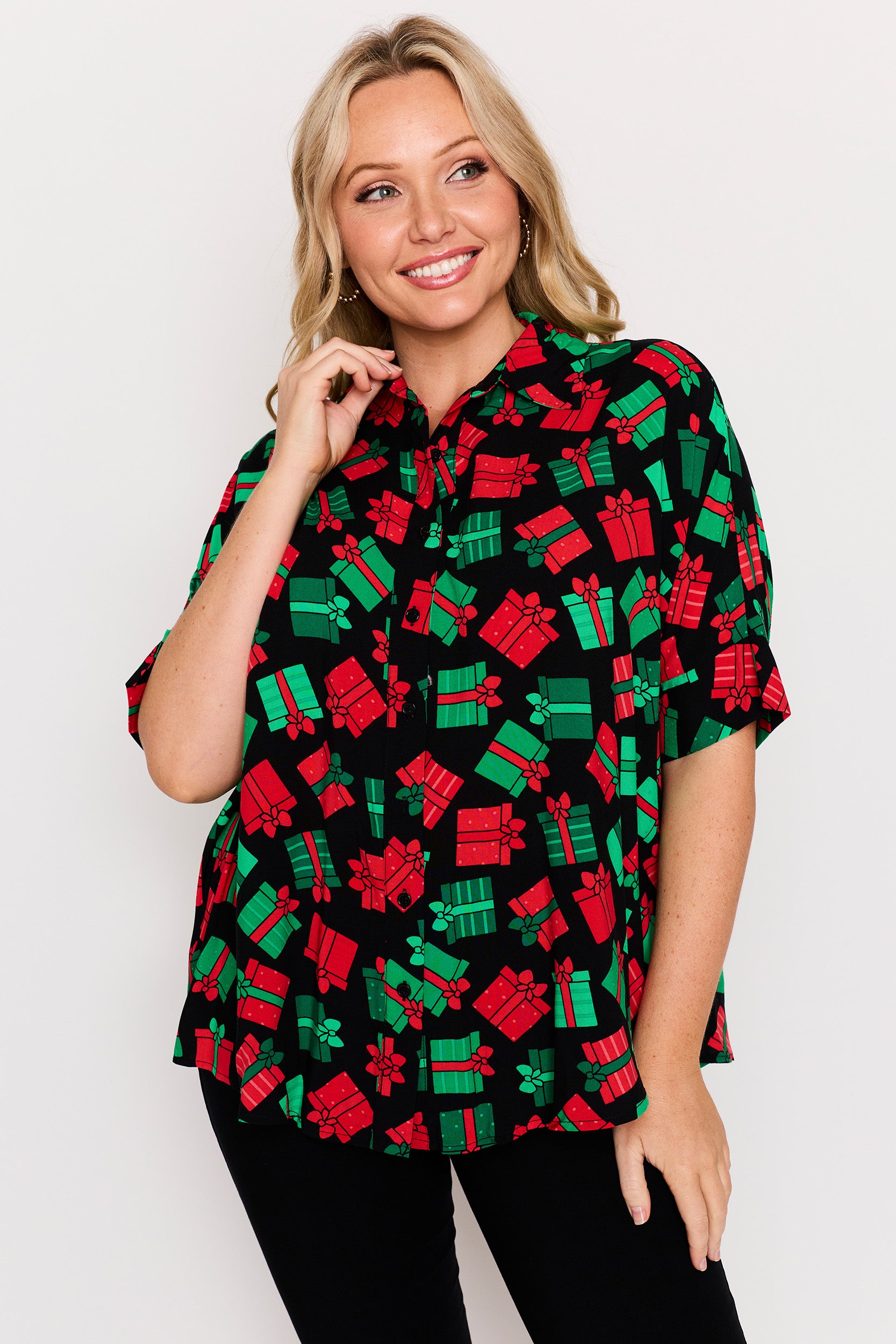 Simone Christmas Presents Shirt – Christmas Presents top